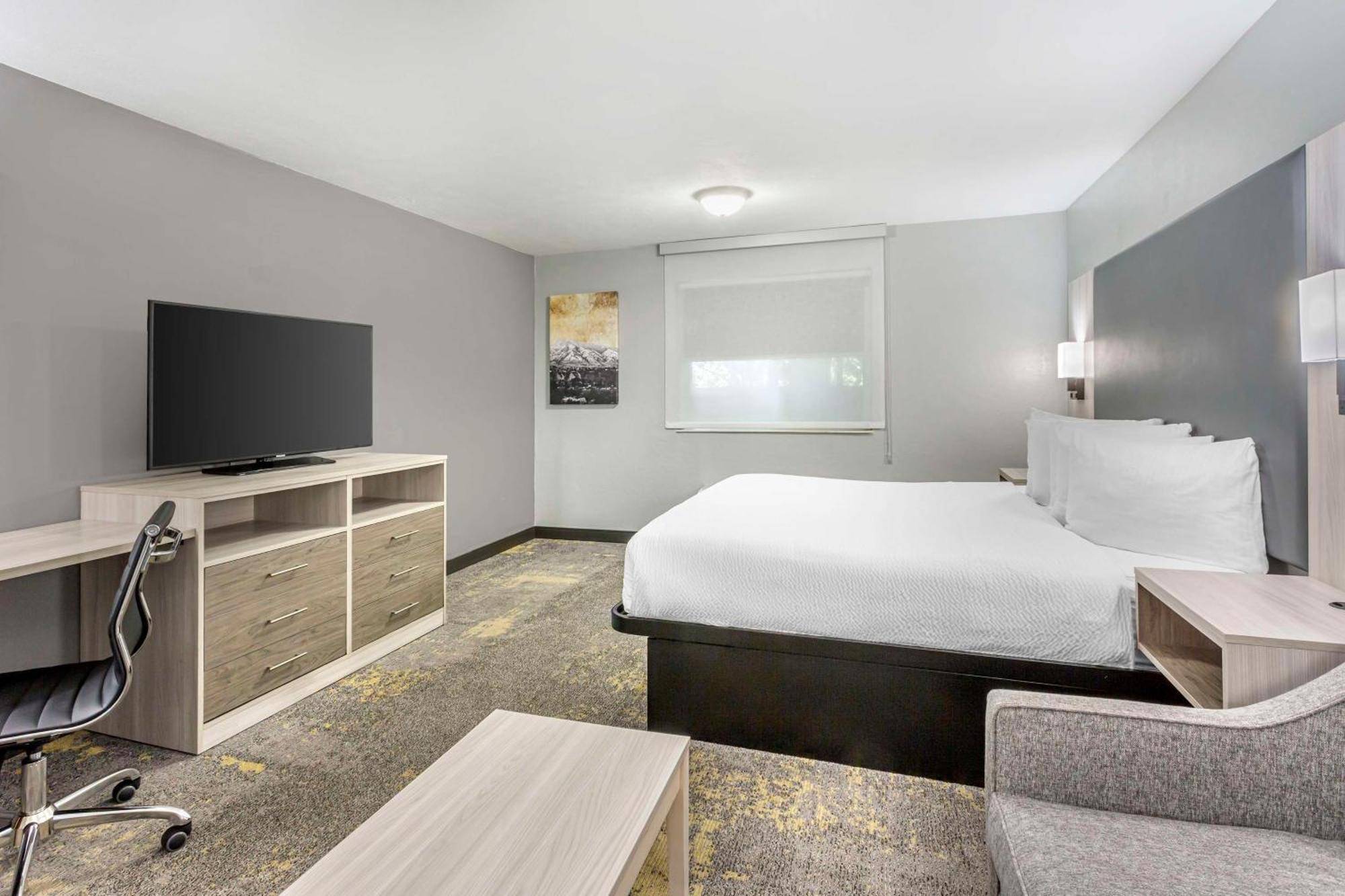Best Western Plus Weston Inn Logan Eksteriør billede